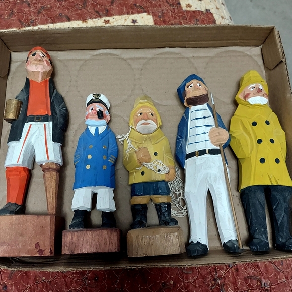 Other - Maritime Figurines Featuring Sea Captain, Fishermen, And Pirates. Lot Of 5